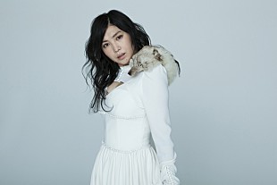 「鬼束ちひろ話題のツアー最新フォト公開」