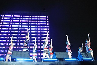 「チキパ、極寒のライブで汗光る圧巻のパフォーマンスを披露」