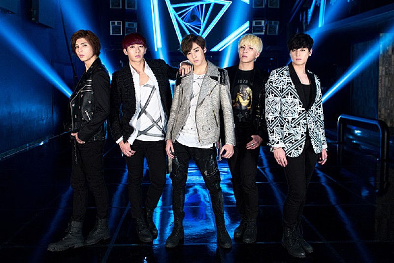 U-KISS バレンタインイベント開催 初の生バンドライブも