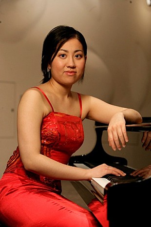 「小菅優が芸術推奨　新人賞を受賞」