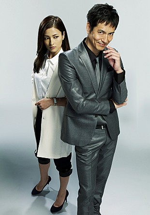 「コブクロ ブラック企業の社長兼大学生が主人公の異色ドラマに曲提供」