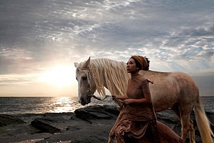 「MISIA 15周年ツアー最終公演をYouTubeで全世界生中継」