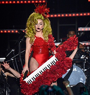 「【iHeartRadio】アワードにレディー・ガガ、ファレル、ドレイクが出演」