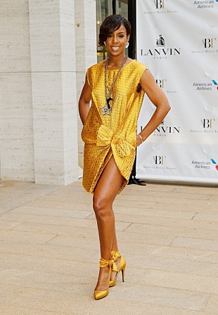 「元デスチャのケリー・ローランド、マネージャーと密かに結婚してた」