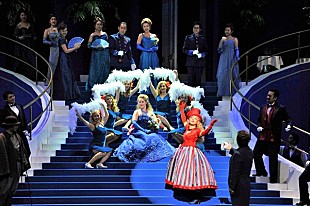 「光の魔術師アルローが演出する、シュトラウス作曲『アラベッラ』いよいよ開幕」