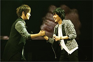 「Mayday 香港で「Do You Ever Shine？」初披露、flumpoolとの共演も」