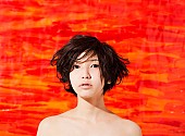 植田真梨恵「痛烈な女性SSW“植田真梨恵”8/6メジャーデビュー決定」1枚目/3