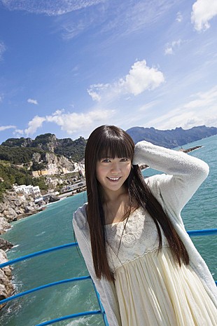 「竹達彩奈 憧れのイタリアでロケ敢行、夏に写真集＆イメージ映像作品発売へ」