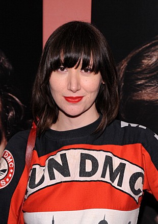 「ヤー・ヤー・ヤーズのカレン・O、こっそり作ってた初ソロアルバム発表へ」