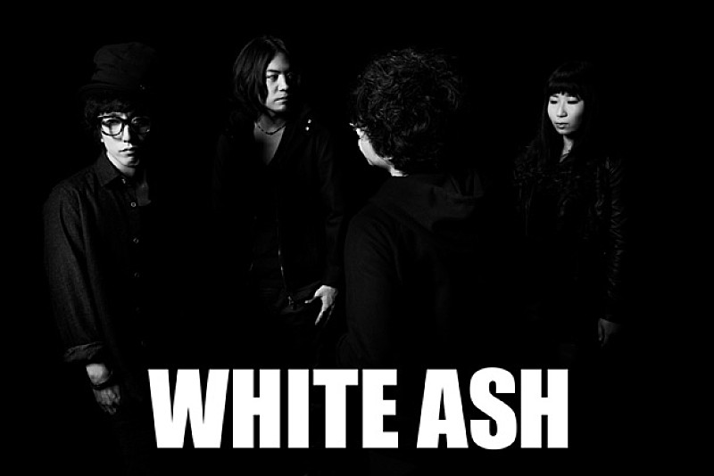 ＷＨＩＴＥ　ＡＳＨ「」2枚目/2