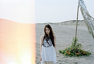 「片平里菜 TOSHI-LOWとの真剣なやりとり等収めたドキュメント映像公開」