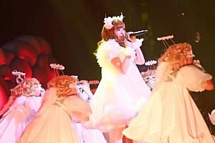 「きゃりーぱみゅぱみゅ ポジティブな“死後の世界”をコンセプトにツアースタート「みんなを満足させる自身があります！」」