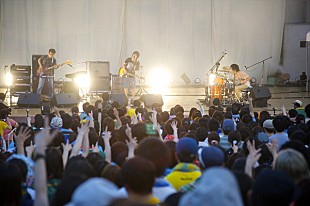 「andymori 大阪城野外音楽堂ワンマンライブの模様がスペシャで明日緊急放送」