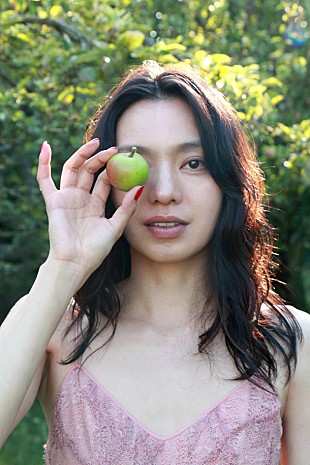 「Cocco 約4年ぶりのオリジナルフルアルバム『プランC』発表」