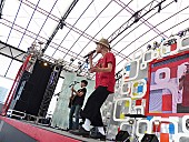 「吉田山田 大切な人を思い浮かべる『吉田山田』全曲ライブで大合唱」1枚目/14