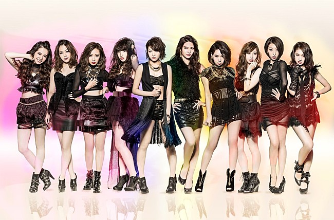 「AKB48発“DIVA”小室哲哉プロデュースで復活 セクシー写真公開」1枚目/4