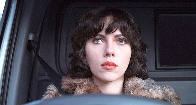 「スカーレット・ヨハンソンが次々と男を捕食？ 不穏な空気が漂う異色作のサントラに注目」1枚目/3