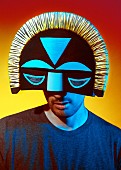 サブトラクト「SBTRKT 驚きのフジロックからの2作目、仮面の下に秘められた底なしの才能」1枚目/2