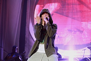 「エミネム主宰レーベル15周年記念コンピの内容が明らかに」