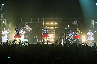 「BABYMETAL ロンドン公演でドラゴンフォースメンバー参加の新曲披露」
