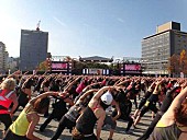 「2000人がジャザサイズでギネスに挑戦」1枚目/1