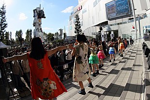 「テレビ生歌唱を初体験のCheeky Parade 週末イベントで観客数を嘆く？」