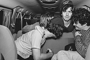 「“SXSWを征服したバンド” ザ・ディストリクツが日本デビュー」