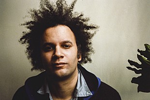 「タイヨンダイ・ブラクストン 元バトルスの鬼才が約6年ぶりにソロ・アルバムを発表」