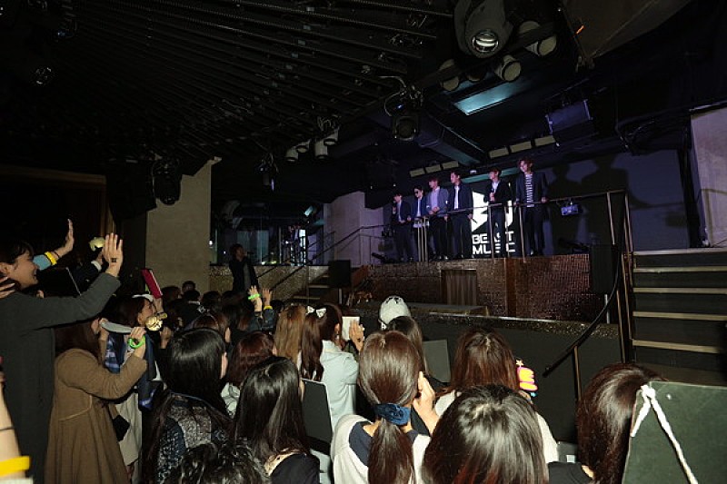 ＢＥＡＳＴ「3月16日に行なわれたファン300名が参加したリリックビデオ撮影会での写真02」3枚目/4