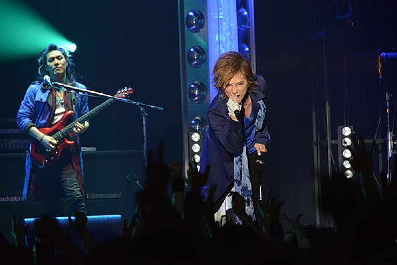 ＭＩＴＳＵＲＵ　ＭＡＴＳＵＯＫＡ　ＥＡＲＮＥＳＴ　ＤＲＩＶＥ「松岡充 MMED MV撮影ライブが開催、初披露の新曲から初めて仮面ライダーになって曲まで」1枚目/4