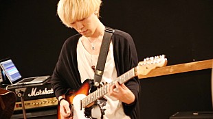 「蟲ふるう夜に 慎乃介（g）難病から完全復活 決意の1曲のリハーサル映像公開」