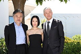 「深津絵里＆浅野忠信W主演『岸辺の旅』カンヌ上映後の大喝采に深津感無量」