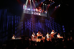 「KIRINJI、&quot;夏&quot;を予見するアコースティックなプレミアム・ライブをレポート」