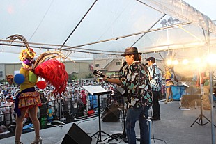 「BEGIN「“音楽を止めない”って事をやってみました」久しぶりのレコ発フリーライブ大盛況」