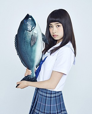 「トミタ栞 主演ドラマ『るみちゃんの事象』主題歌も担当」