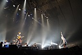 UVERworld「UVERworld アニバーサリーライブ開催「来年消えるといわれた俺たちが最高な状態でデビュー10周年を迎えているぜ！」」1枚目/11