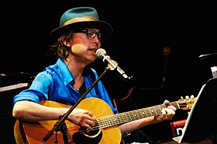 「ウエケン50歳バースデーを祝うスペシャルナイトに、石橋凌、小泉今日子、ゆずらが集結」