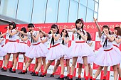 AKB48「NGT48 全員集合で「ヘビーローテーション」初披露 センター3人からコメント到着」1枚目/7