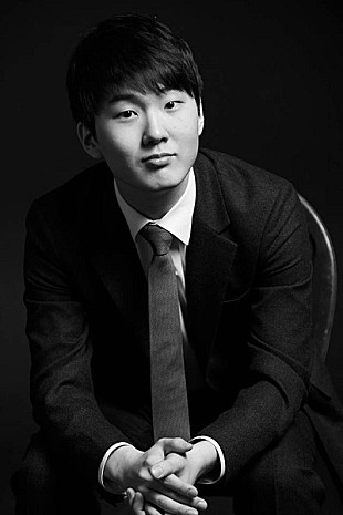 「第17回ショパンコンクール終了、一位は韓国人ピアニストのチョ・ソンジン」