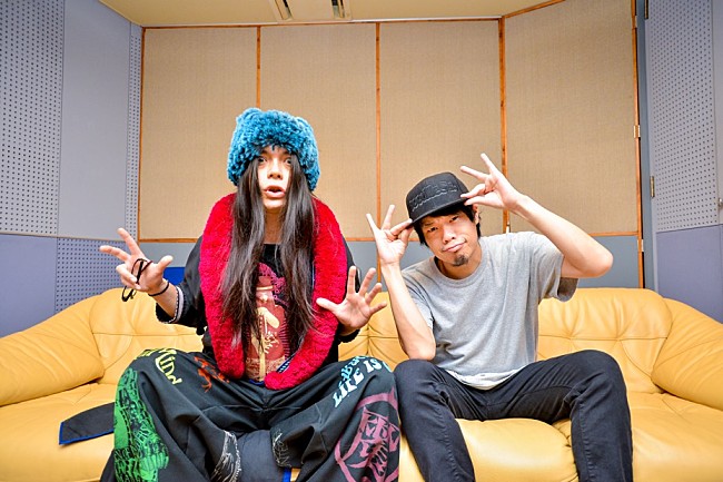 ＫｅｎＫｅｎ「KenKen（RIZE／LIFE IS GROOVE）× TAKUMA（10-FEET）が11月のFM802対談番組「Walkin’ Talkin’-徒然ダイアローグ-」を担当」1枚目/1