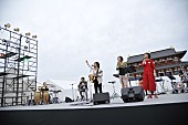 スターダストレビュー「【平城京天平祭FM OSAKA Dramatic LIVE】スタレビ、植村花菜、三戸なつめ一日限りのスペシャルライブで「愛の歌」をコラボ!」1枚目/7