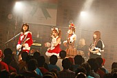 ＬｏＶｅｎｄｏЯ「LoVendoЯ クリスマスライブ公式レポ到着 新作に田中れいな初の作詞楽曲収録」1枚目/16