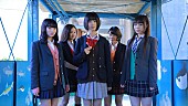 「ジュネス☆プリンセス『いいにおいのする映画』酒井麻衣監督によるMV公開 LADY BABY金子理江も出演」1枚目/9