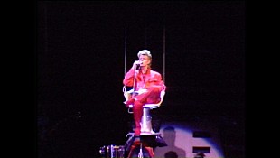 「NHK『新・映像の世紀』第5集テーマは60年代の若者たちの反乱　若き日のボウイ、ビートルズ、ミック・ジャガー、ディランも登場」