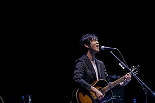 「藤巻亮太、3月9日にアコースティック・スペシャルライブを披露！ 新作『日日是好日』、そしてレミオロメンの名曲の数々に浸る一夜をレポート！」