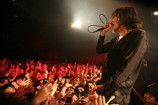 「The Birthday 5か月にわたる『BLOOD AND LOVE CIRCUS』ツアー千秋楽レポ到着」