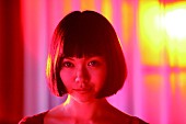 二階堂ふみ「二階堂ふみ×真木よう子 キュートな“金魚ダンス”披露 『蜜のあわれ』メイキング映像」1枚目/12