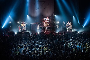 「SCANDAL ツアー東京公演で新曲「テイクミーアウト」初披露！ 7/27新シングル発売も」