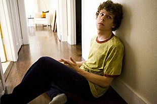 「M・ワシコウスカ／J・アイゼンバーグ出演作品など国際ショートフィルム配信開始」