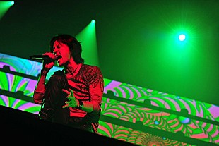 「B'z稲葉浩志【enIII】日本武道館公演DVD＆BD発売決定 100Pフォトブックも封入」